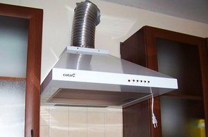 Конструктивные особенности вытяжек на кухню